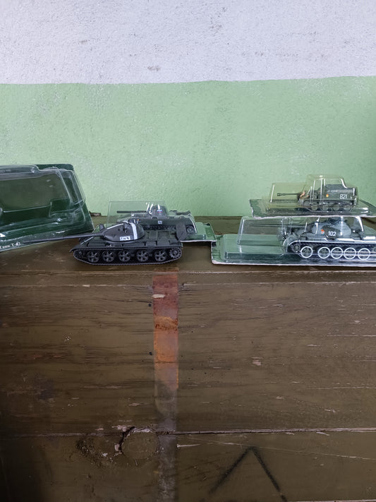 Die Cast Tank Models (Soviet /Ru)