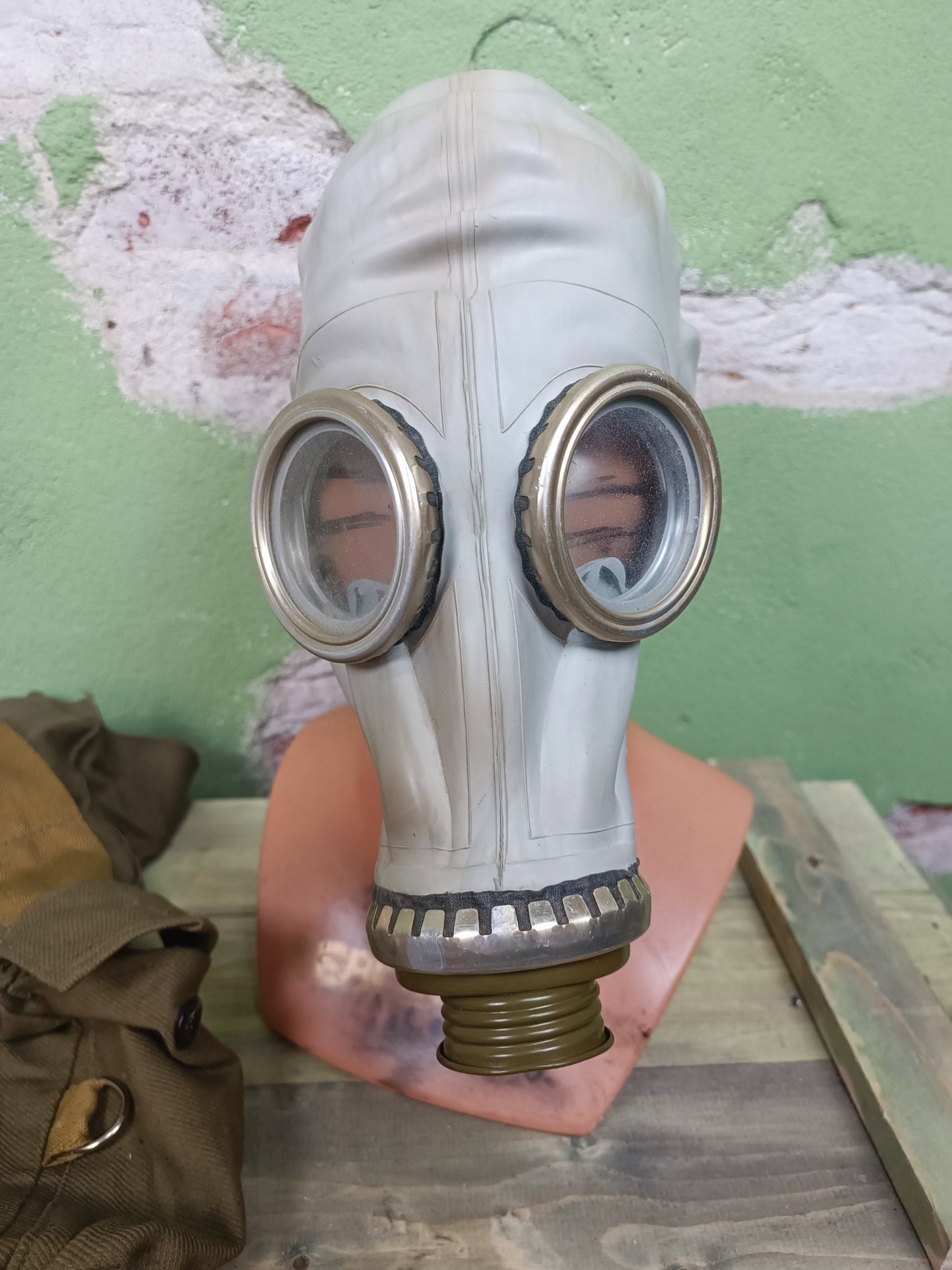 Soviet GP-5 Gasmask (Grey)