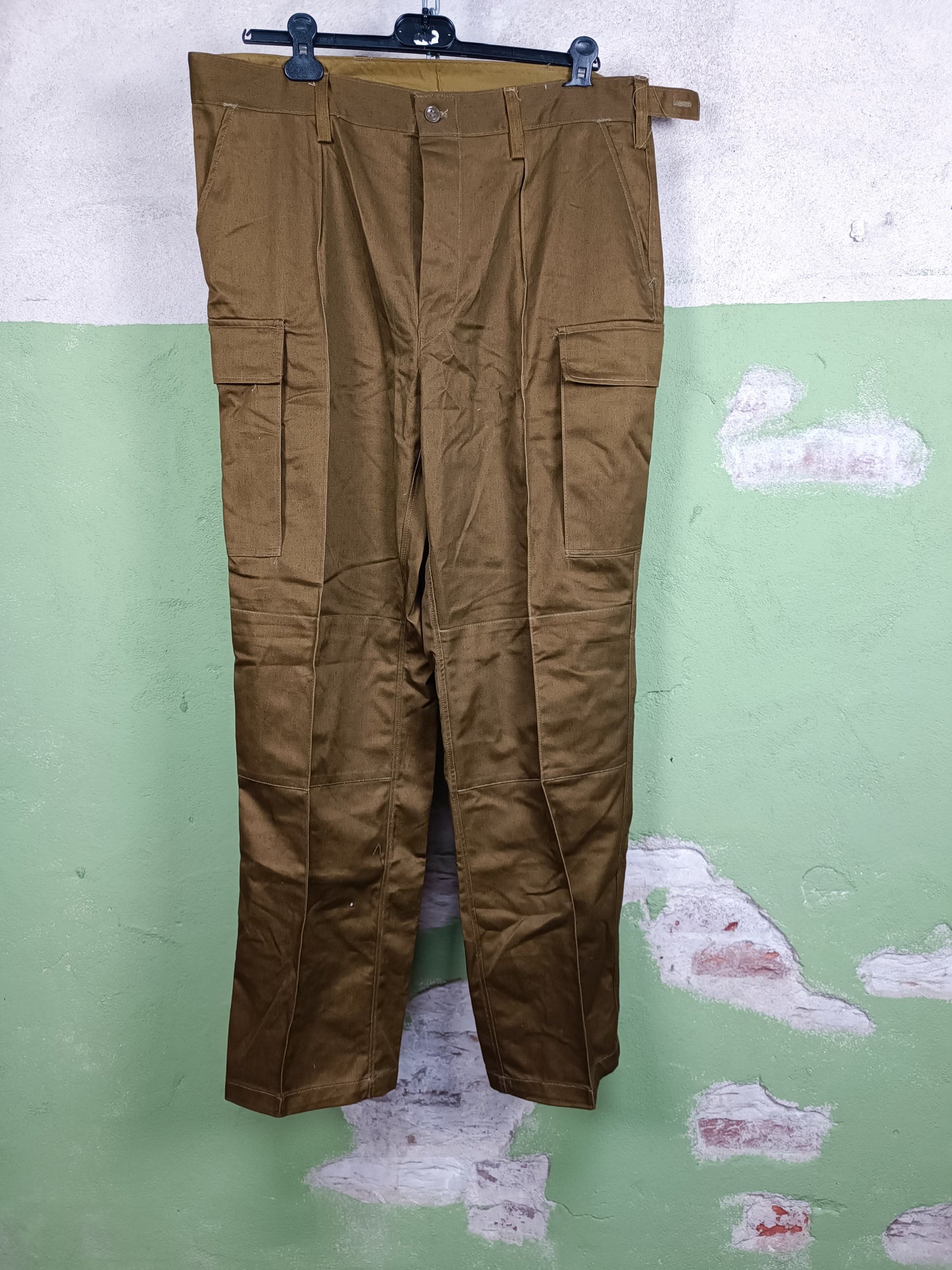 MINT 1992 M88 Afghanka Uniform 54-5